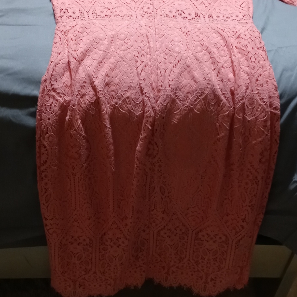 Dress - Picture 4 of 4
